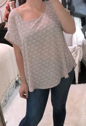 Torrid size 1X pink modern print top thumbnail 1