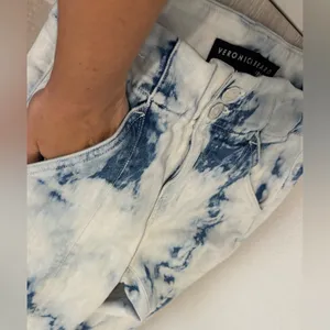 Veronica Beard Kallie Tie Dye High Rise Straight Leg Crop Jeans Bleached Size 23 thumbnail 3