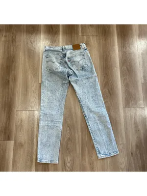 Levi’s 90s Y2K Middy Straight Jeans Women’s 26 Light Acid Wash High Rise Denim thumbnail 4