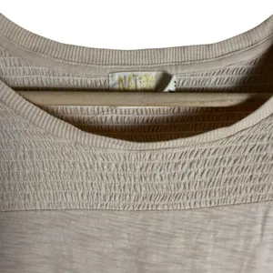 Nation LTD Dalila Victorian Crewneck Ruffled Slub Cotton Tee Antique Cream L thumbnail 9