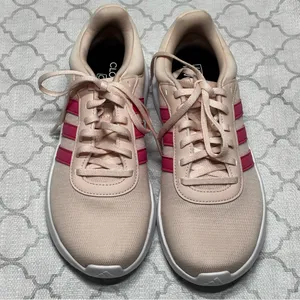 Adidas Pink LITE RACER 4.0 SHOES Women’s Size 7.5 thumbnail 4