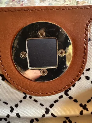 kate spade Christie Street Evan Saddle Leather Wristlet Clutch thumbnail 4