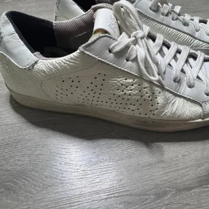 P448 John White Crinkled Leather Low Top Sneakers Italy Women Size 37 or 6.5 thumbnail 2