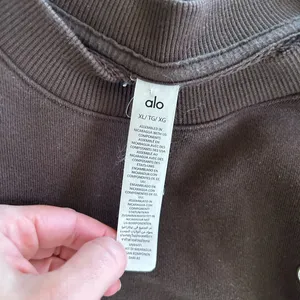 Alo Yoga Accolade Crew Neck Pullover Brownstone Size XL Sweatshirt Unisex thumbnail 6