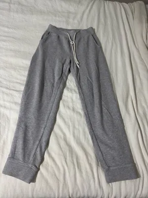 American Eagle Outfitters grey joggers thumbnail 1