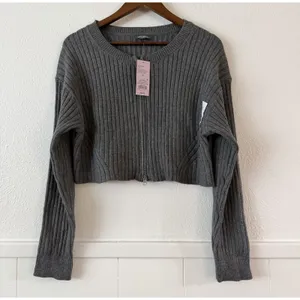 Wild Fable Rib Knit Zip Front Crop Sweater Gray Long Sleeve Women’s L NWT thumbnail 3