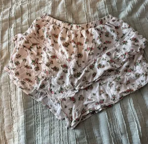 Kirious Bloomer shorts thumbnail 1