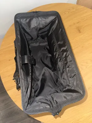 BEIS The Weekender Bag in Black thumbnail 3