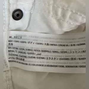 Abercrombie & Fitch Women’s Ankle Straight Ultra High Rise Jeans thumbnail 6