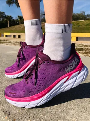 Hoka Clifton 8 Purple Athletic Running Shoes Women’s Size 7.5 thumbnail 1