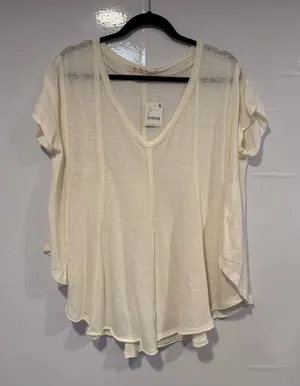 We the Free NWT Women's Cream V-Neck Lightweight Tee thumbnail 1