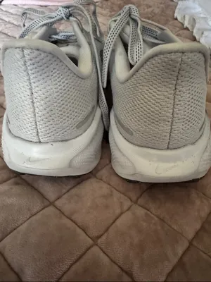 Nike Light Gray Running Sneakers with Blue Swoosh Pegasus 41 thumbnail 3