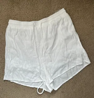 Princess Polly Linen Shorts thumbnail 1