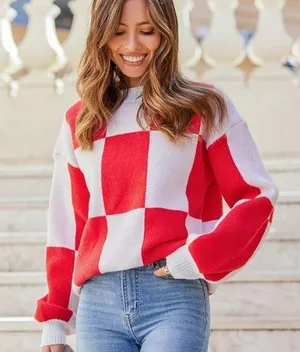 Color Block sweater size XL very warm and thick perfec for Christmas time red an thumbnail 1