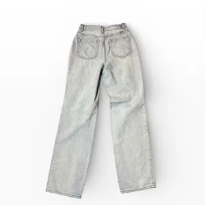 PacSun 90s Boyfriend Jeans Light Wash Distressed Denim Size 27 Ripped Grunge Y2K thumbnail 2