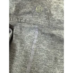 Lululemon Athletica Purple Full Zip Workout Jacket Womens Size 6 thumbnail 4
