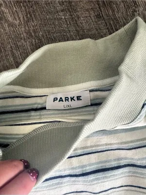 NWT Parke Striped Mockneck Pullover thumbnail 5