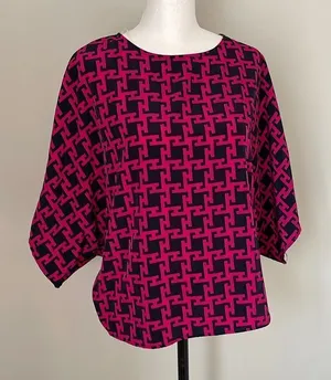 Alya Women's Geometric Dolman‎ Short Sleeve Blouse Top Zip Back Pink Black Small thumbnail 1