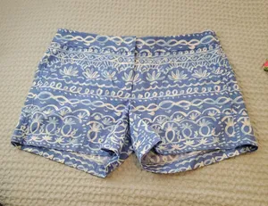 Southern Tide Shorts Women 4 Blue Floral Print Chino Flat Front Cotton 4… thumbnail 1