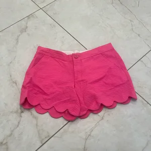 Lilly Pulitzer Pink 5" Buttercup Scallop Hem Shorts Size 0 thumbnail 2