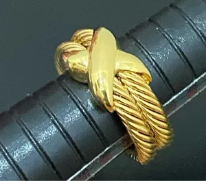 Unsigned Gold thumbnail 13