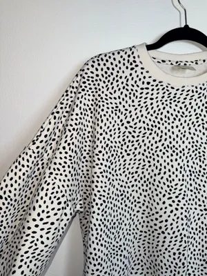 Calia by Carrie Cream & Black Dotted Sweatshirt Crew Neck Relaxed Fit thumbnail 4