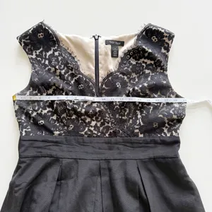 White House Black Market Lace Dress size 14 thumbnail 9