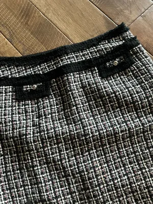 White House Black Market Skirt thumbnail 2