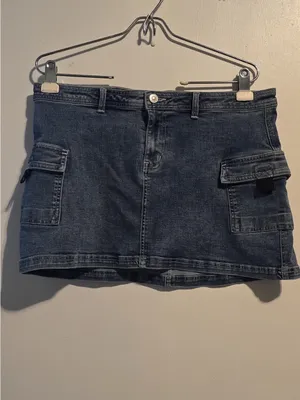 Princess Polly Blue Denim Mini Skirt with Cargo Pockets thumbnail 4