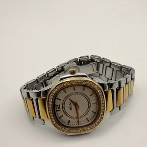 Chic Miss Fox Quartz Watch - Nautilus Style & Bling Working New Battery thumbnail 3