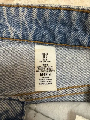 H&M Jeans thumbnail 3