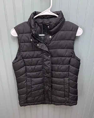 Gap Womens Black Quilted Puffer Vest Stand‎ Collar Zip Front Snap Closure Small thumbnail 1