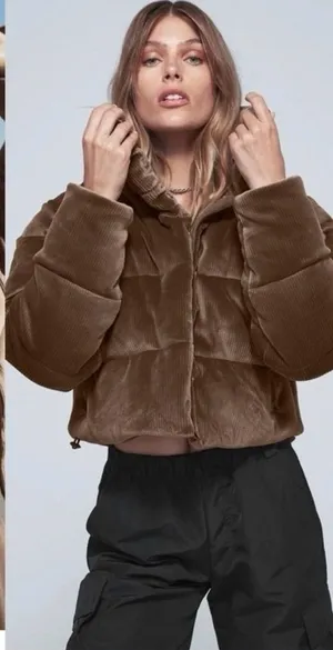 Alo Yoga Ribbed Velour Gold Rush Puffer In Macchiato Size XS thumbnail 1