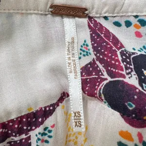 Free People Tuscan Dreams Floral Wrap Blouse BohoPeplum Tie Sleeve Top Cream‎ XS thumbnail 4