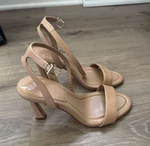 Vince Camuto Nude Heels thumbnail 1
