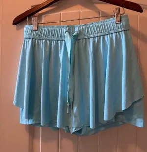 The Pants Store Shorts Flowy thumbnail 1