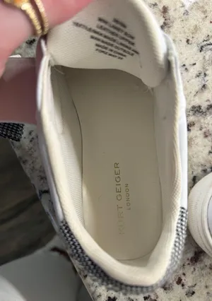 Kurt Geiger Mini Lainey Bow shoes thumbnail 7