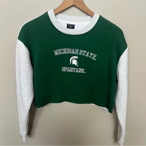 Hype and Vice NWT Michigan State Rookie Sweater Pullover Raglan Fleece Cropped thumbnail 7