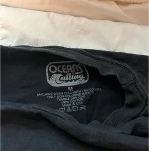 oceans calling t shirt Black Size M thumbnail 3