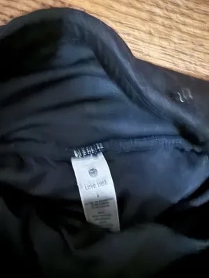 Love Tree Shorts Black thumbnail 2