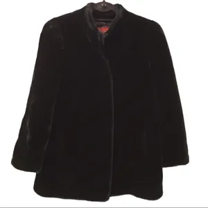 Vintage ILGWU Sasson faux fur black coat Size 10 glam fancy dressy, made in USA thumbnail 2