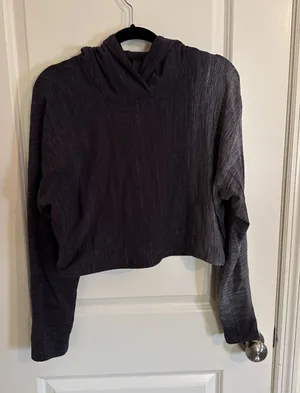 Lululemon Varsa The Lab Textured‎ Jacquard Crop Hoodie Lightweight Size S Or M thumbnail 1