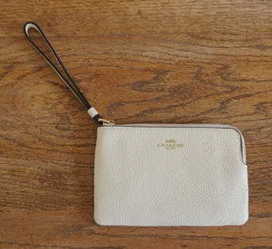 Coach Pebbled Leather Small Wristlet Chalk White Gold Hardware‎ Zip Pouch thumbnail 1