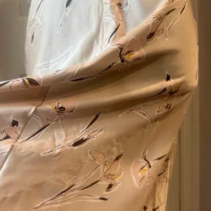 NWT Selfie Leslie LAKE COMO FITTED BODICE MIDI DRESS ORCHID PRINT BEIGE XS thumbnail 8