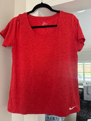 Women’s Nike Dri-Fit Short Sleeve Shirt thumbnail 1