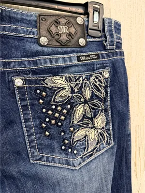 Miss Me Jeans Women’s 32 Bootcut Dark Wash Embellished Floral Rhinestone thumbnail 12