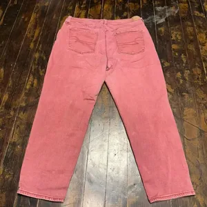 American Eagle pink 80’s size 18 curvy mom jeans thumbnail 3