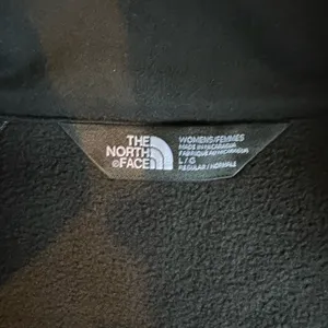 The North Face Softshell Jacket thumbnail 2