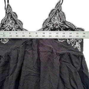 Love On A Hanger Black Floral Babydoll Cami Womens Large Embroidered Smocked Top thumbnail 7