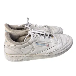Reebok Women’s Club C 85 Chalk/Sky Blue Leather Sneakers Sz 8 38.5 Well Worn thumbnail 3